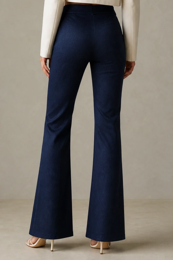 Calça flare