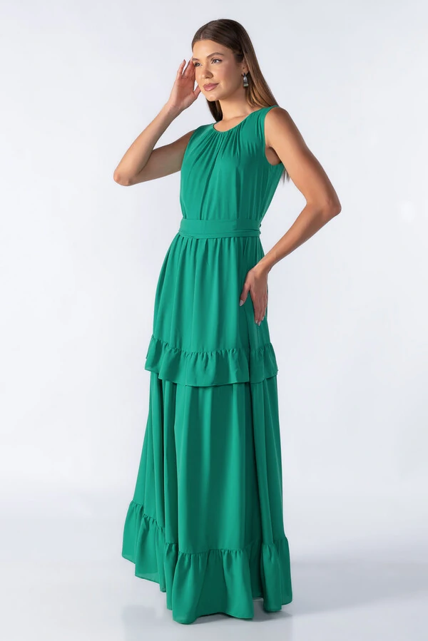 Vestido longo com recortes