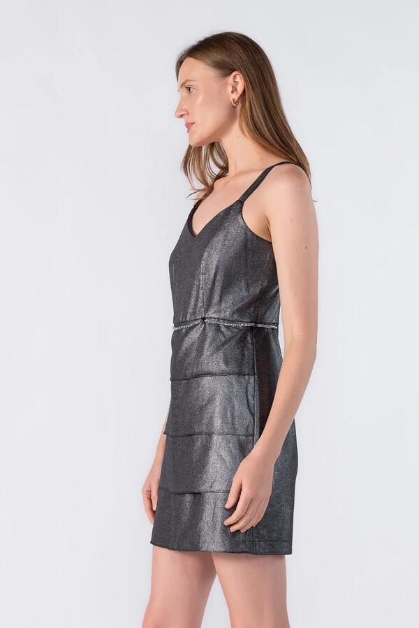 Vestido curto com detalhe em cordao na cintura