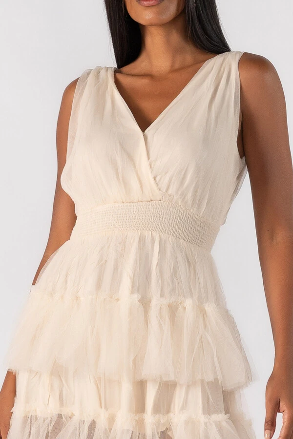 Vestido longo camadas tule
