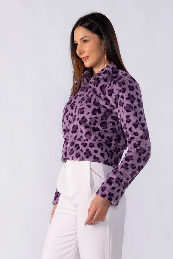 Casaco animal print curto ziper frontal