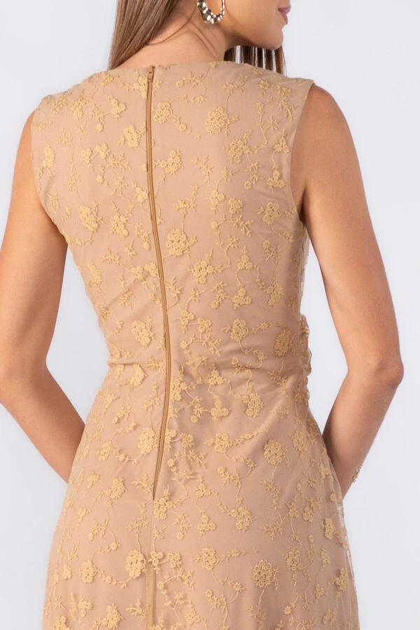 Vestido longo tule bordado