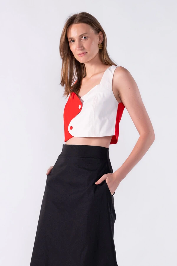 Blusa em alfaiataria bicolor