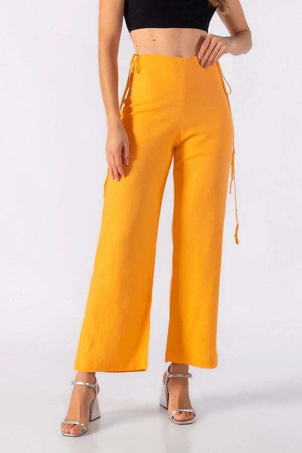 Calca reta amarracao laterais