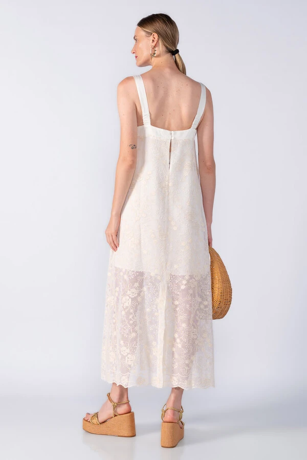 VESTIDO MIDI BORDADO FENDA TRASEIRA