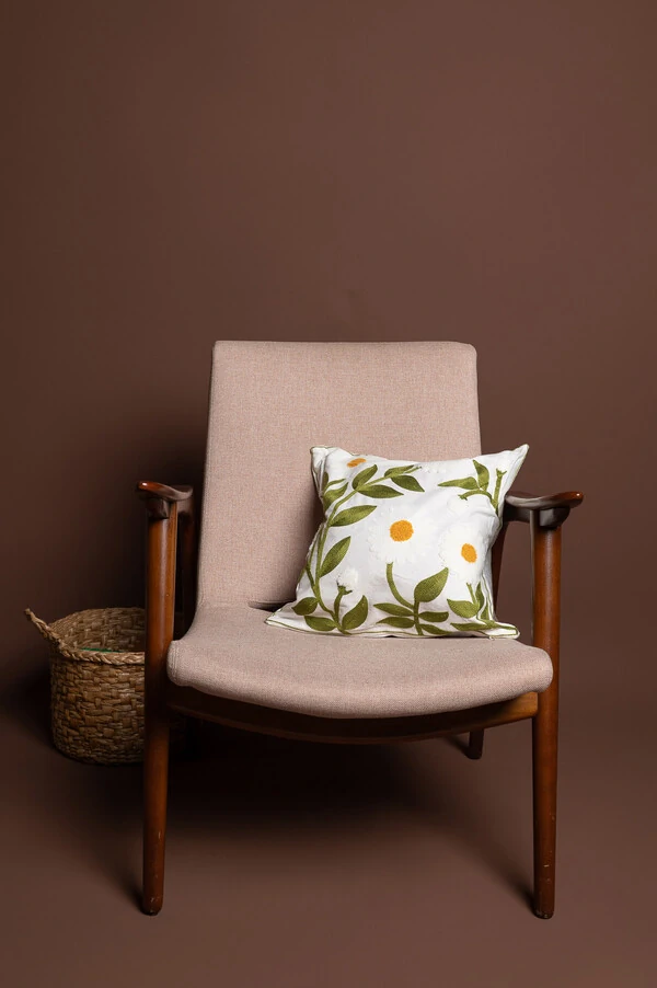 Capa de almofada flores bordadas