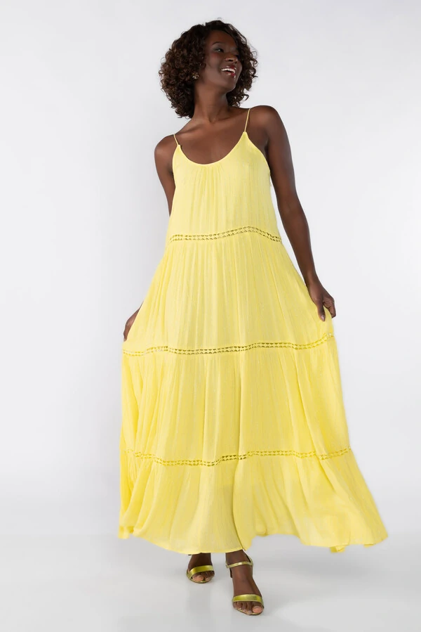 Vestido longo com detalhes em lurex