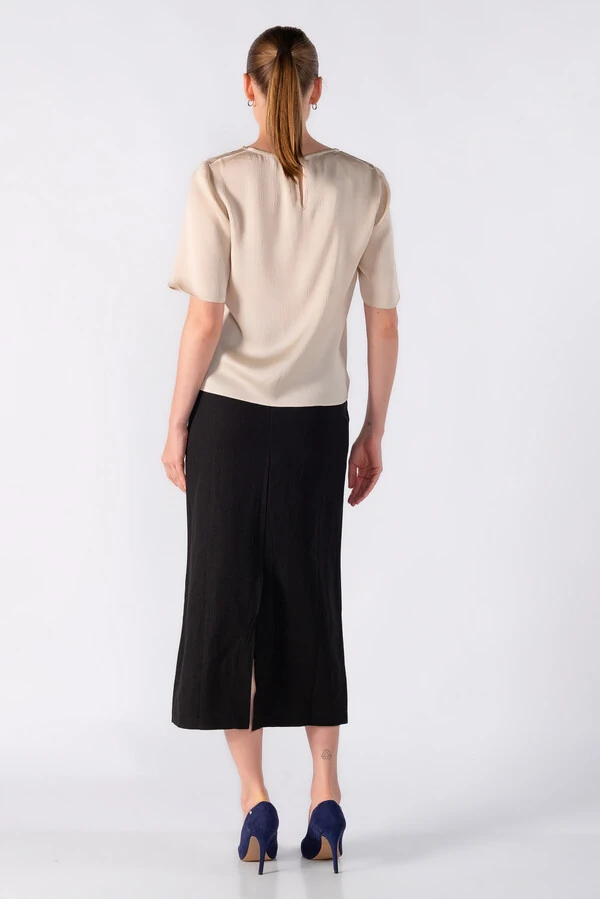 Blusa bata em crepe actinado meia manga