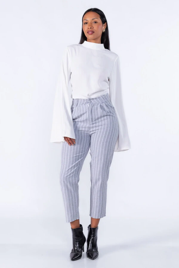 Calça Risca de Giz Pregas