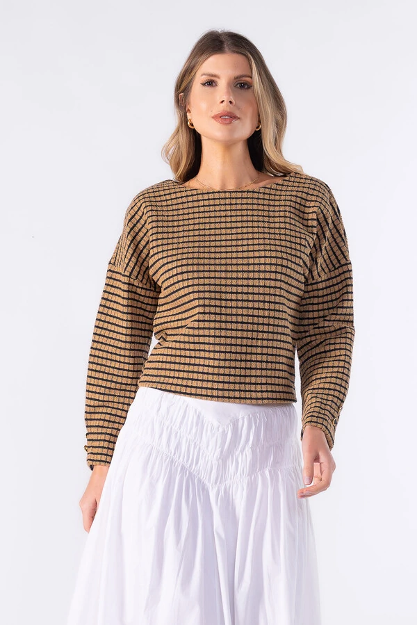 Blusa manga longa com detalhe no punho