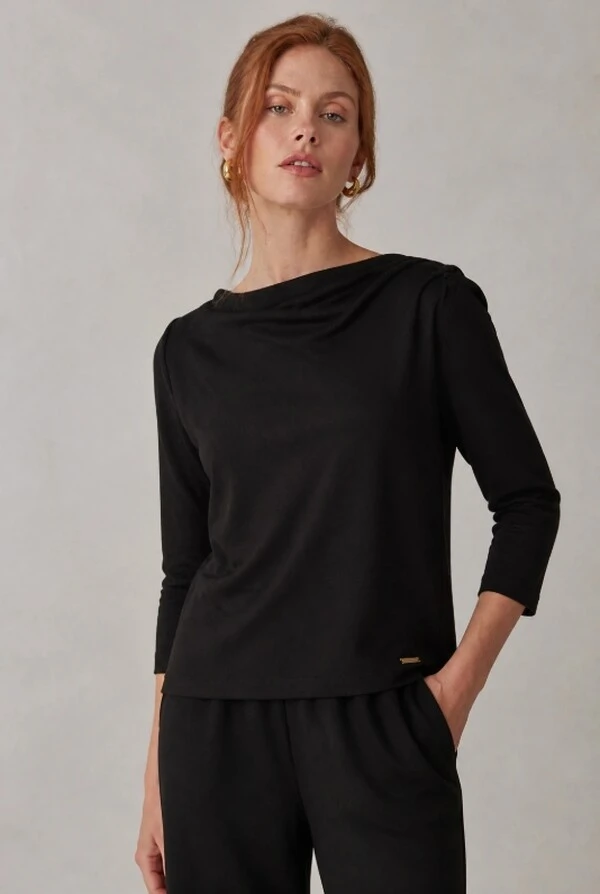 Conjunto feminino em viscose