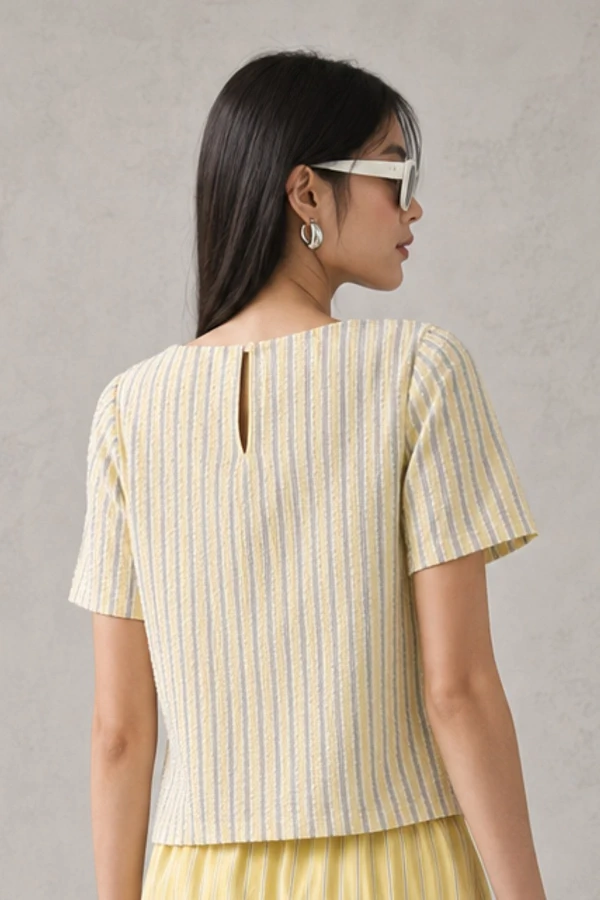 Blusa listra enrugada
