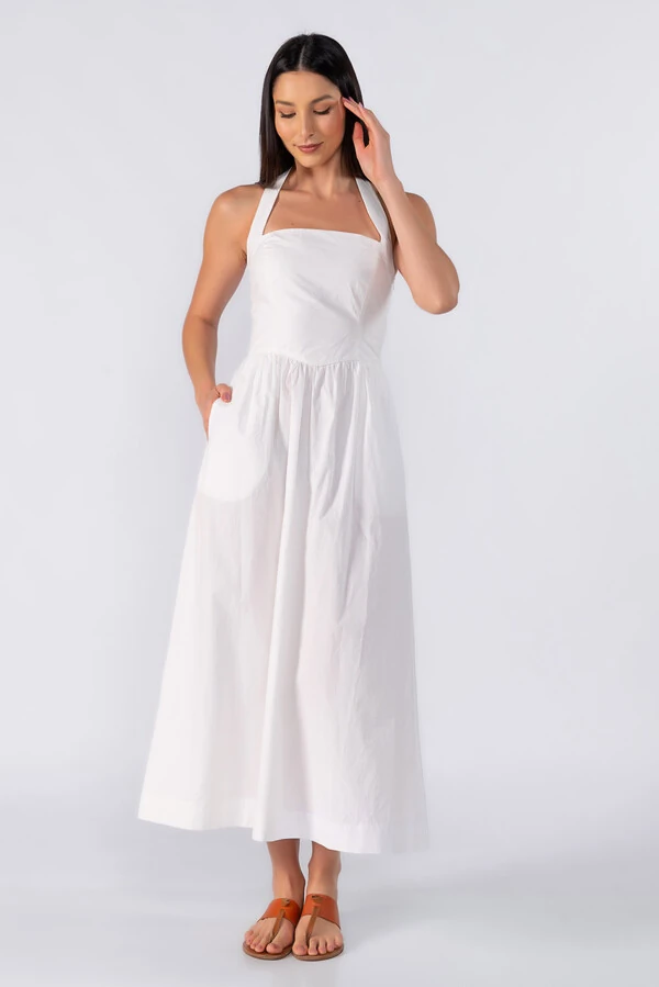 Vestido midi decote reto com amarracao