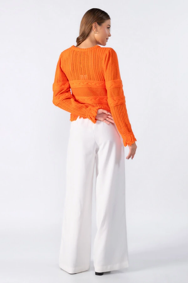 Blusa tricot com franja
