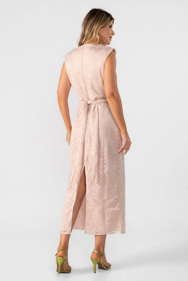 Vestido midi renda com faixa