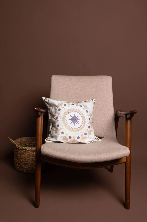 Capa de almofadas mandalas bordadas