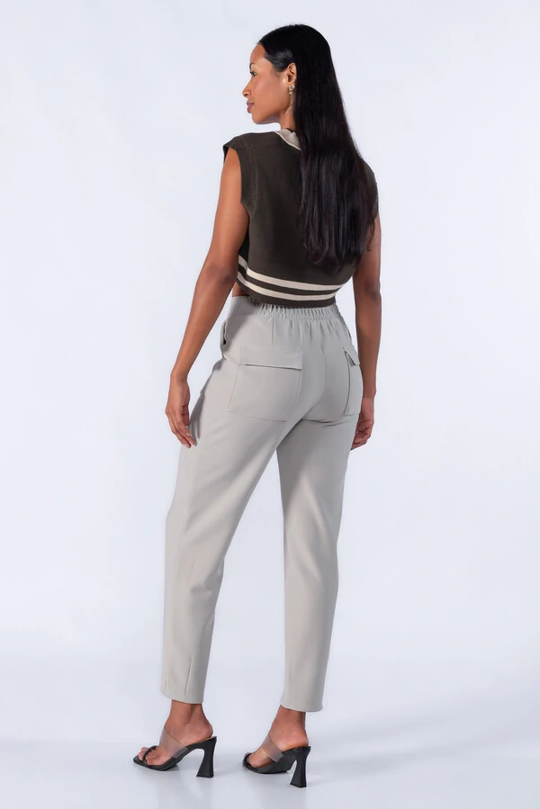 Calça Social Com Bolsos