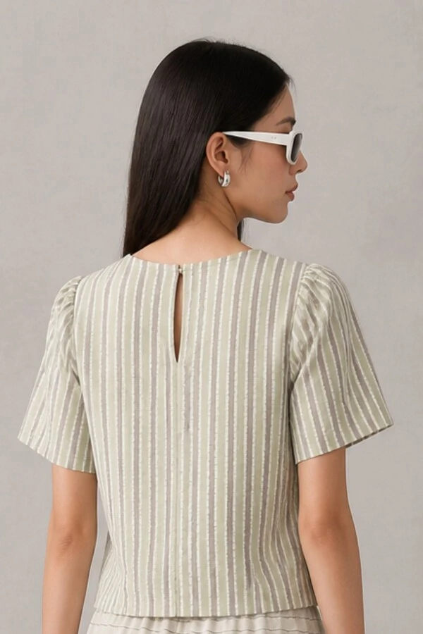 Blusa listra enrugada