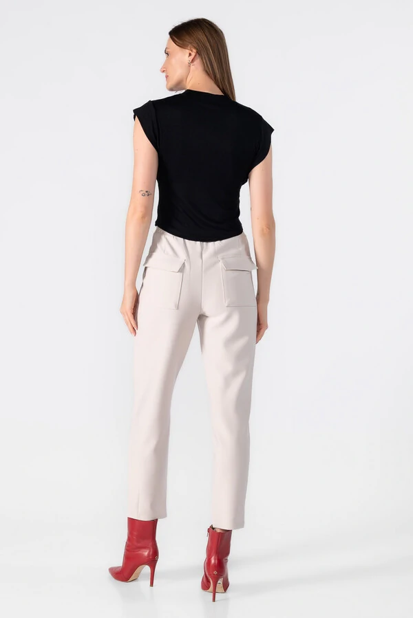 Blusa malha basica manga cavada