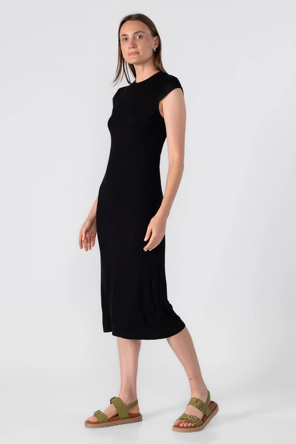 Vestido midi canelado basico