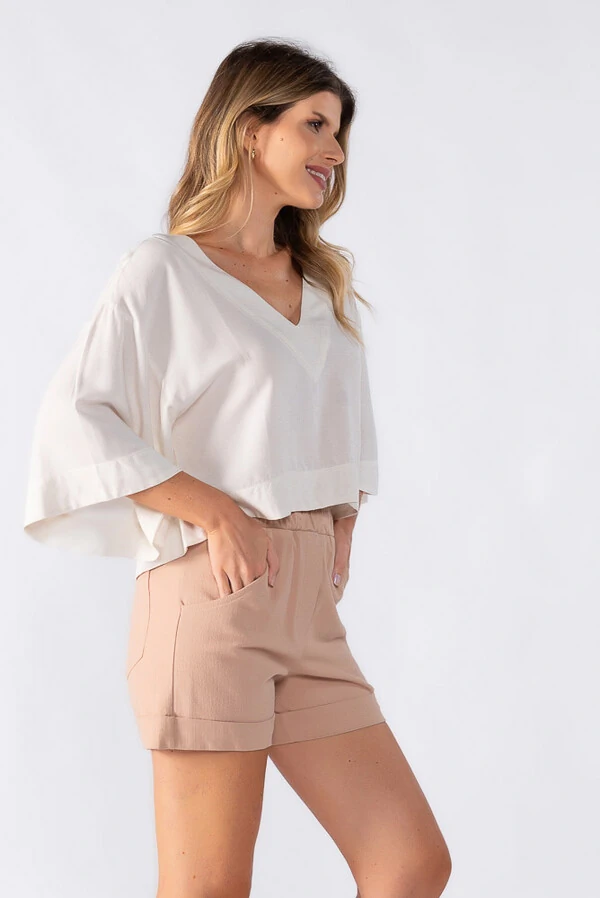 Blusa cropped decote v frente e costas