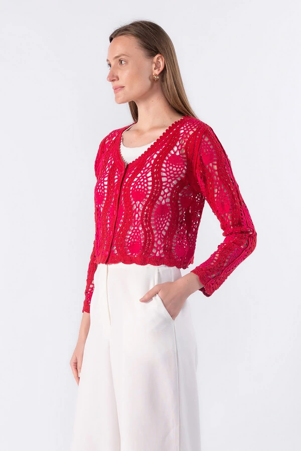 Cardigan curto de crochet bicolor