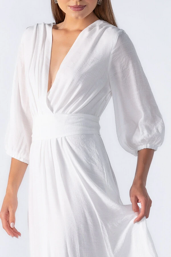 Vestido longo com decote em v