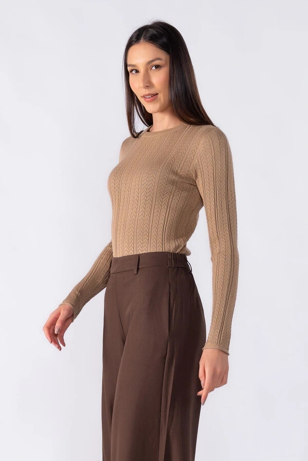 Blusa basica texturizada manga longa