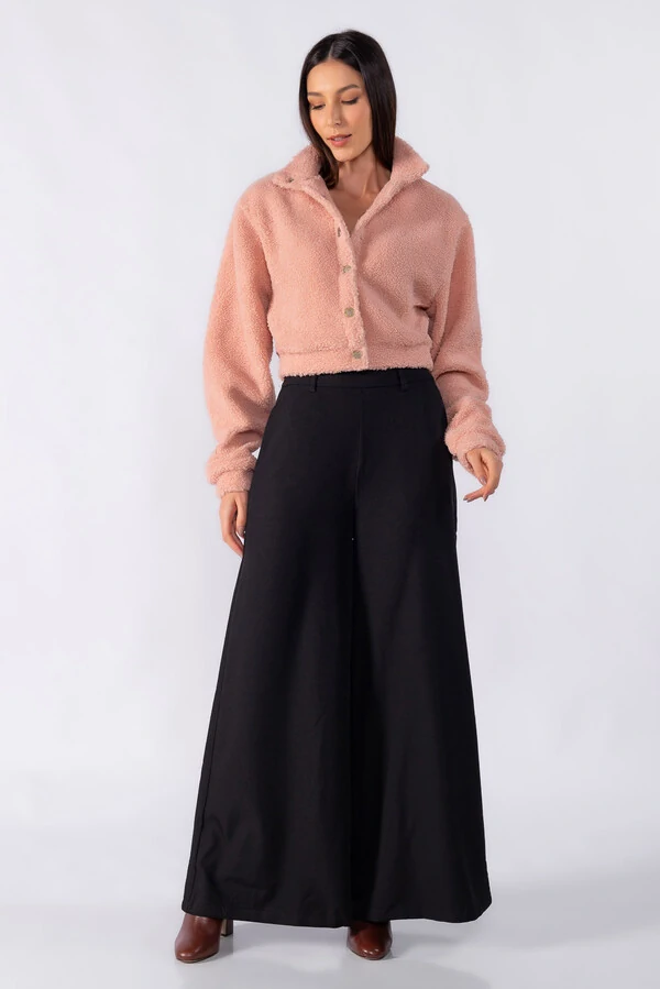 Casaco cropped botoes trabalhado