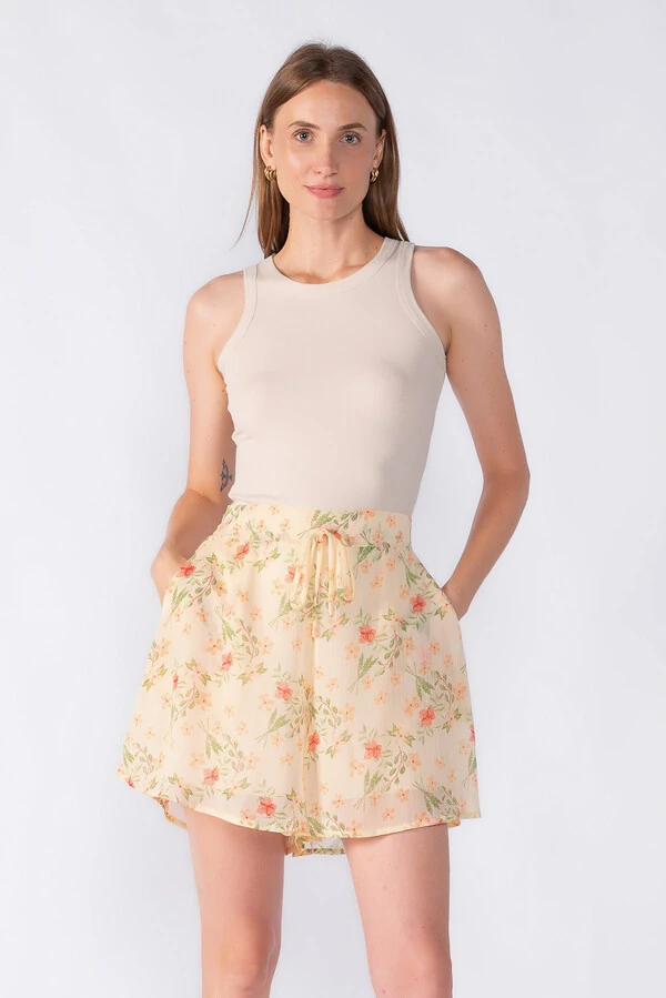 Shorts chiffon estampado com bolsos