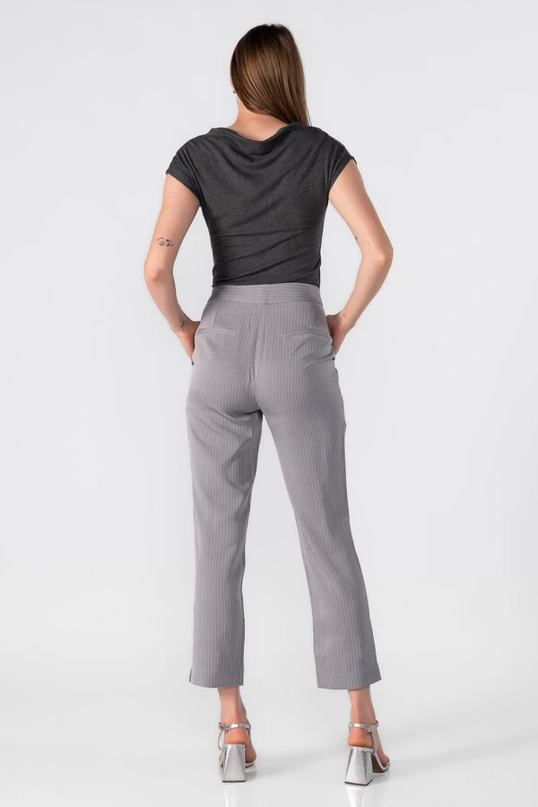 Blusa basica manga morcego