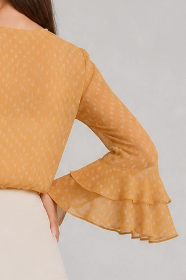 Camisa chiffon manga longa babado