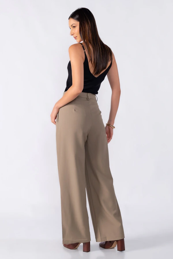 Calca pantalona detalhe costura dupla pregas