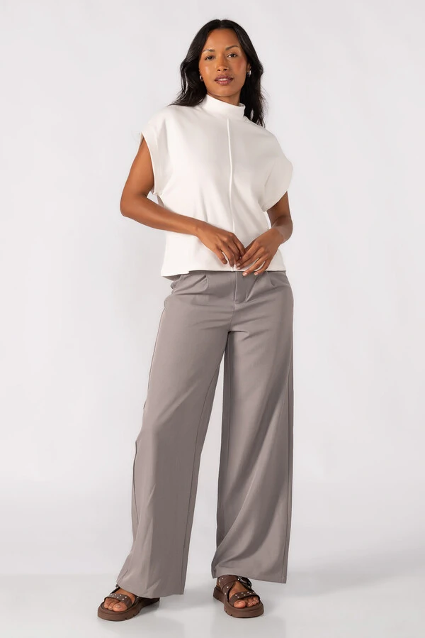 Blusa gola alta canelada