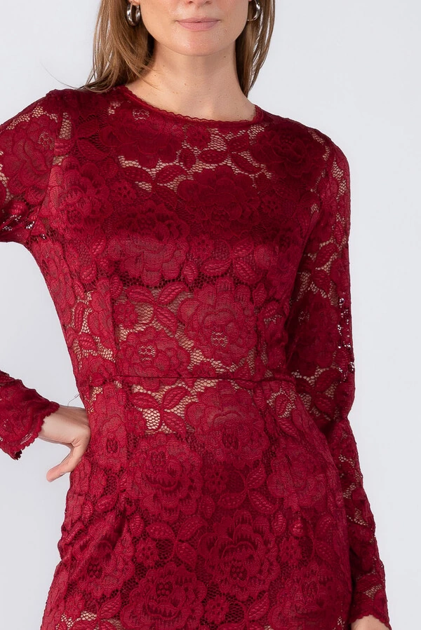 Vestido em renda top e short