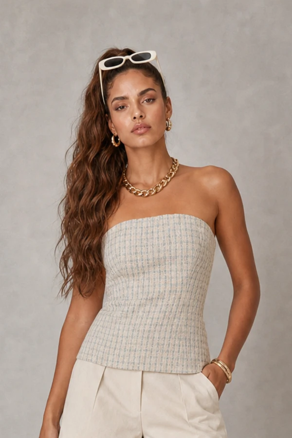 Blusa tweed tomara que caia peplum