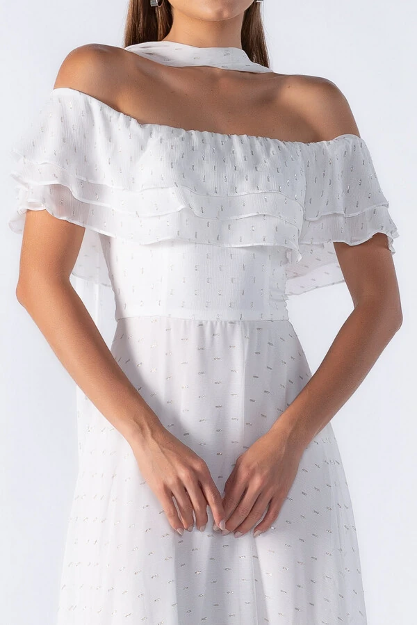 Vestido longo ombro a ombro com babados