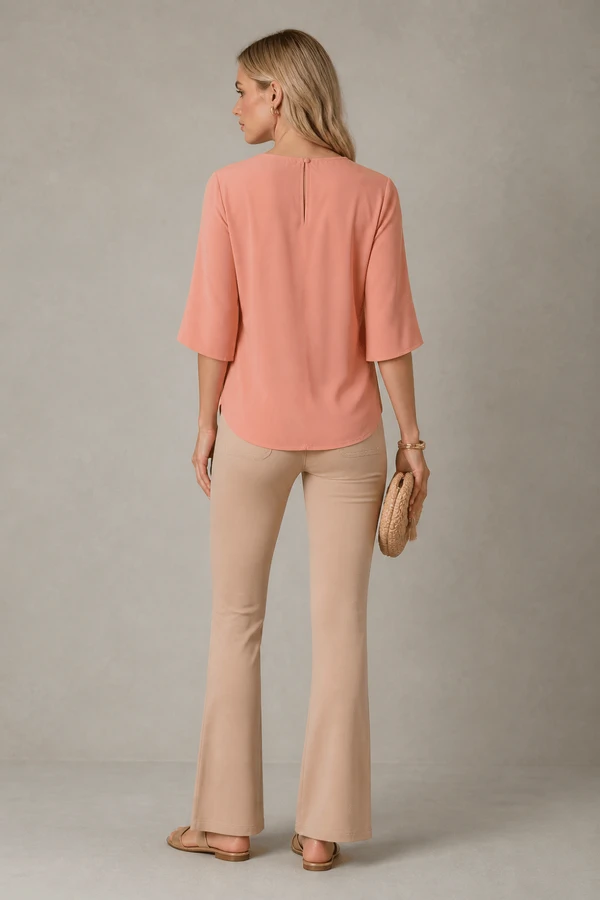 Blusa com Fenda Lateral