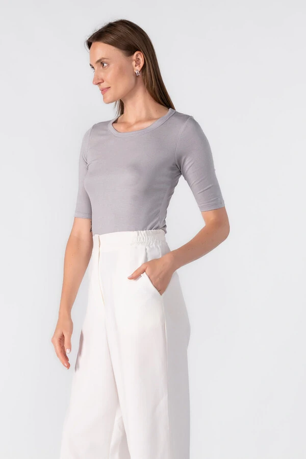 Blusa malha basica manga 3/4