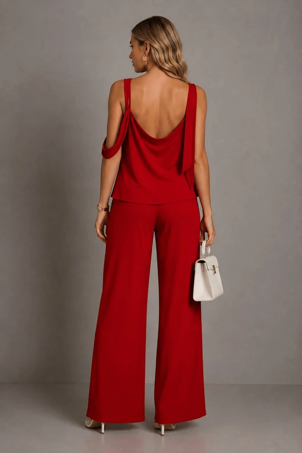 Conjunto Crepe detalhe em flor