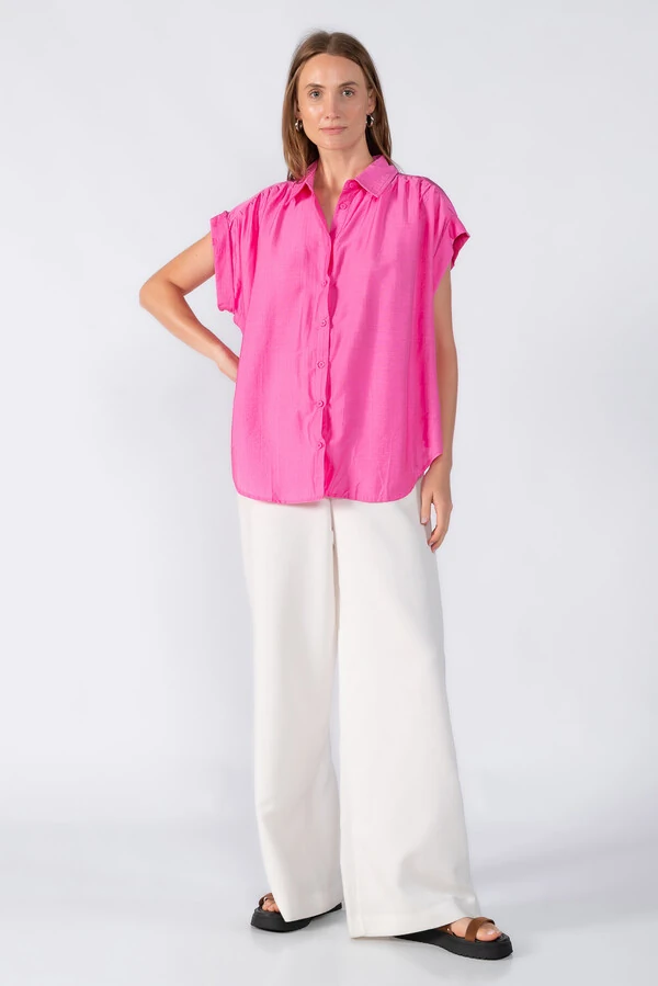 Camisa ampla barra dobrada