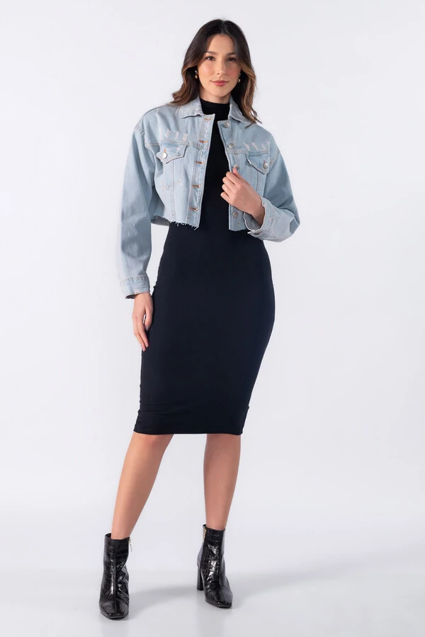 Jaqueta jeans cropped destroyed