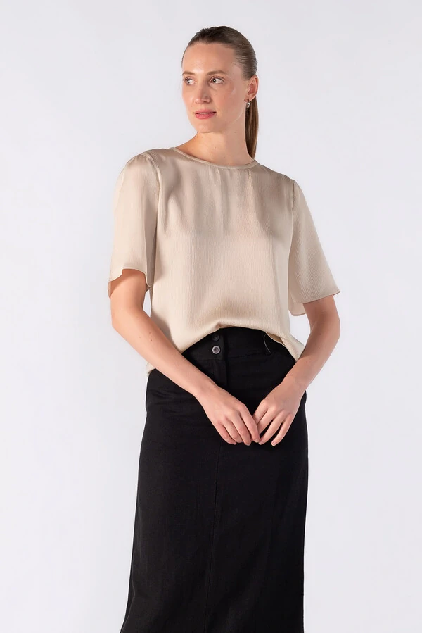 Blusa bata em crepe actinado meia manga