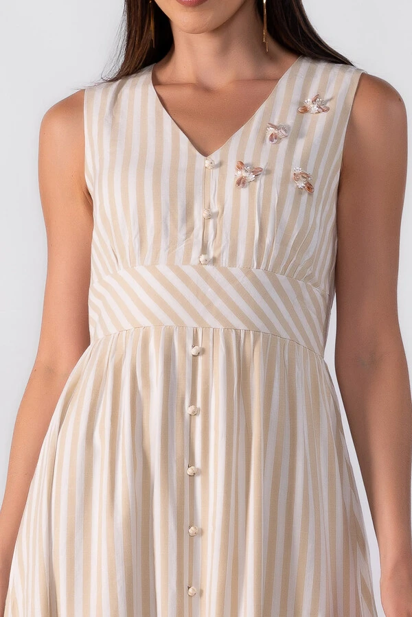 Vestido longo aplicação bordadas