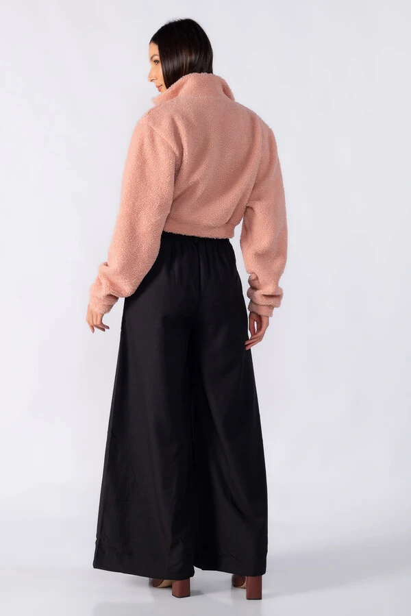 Casaco cropped botoes trabalhado