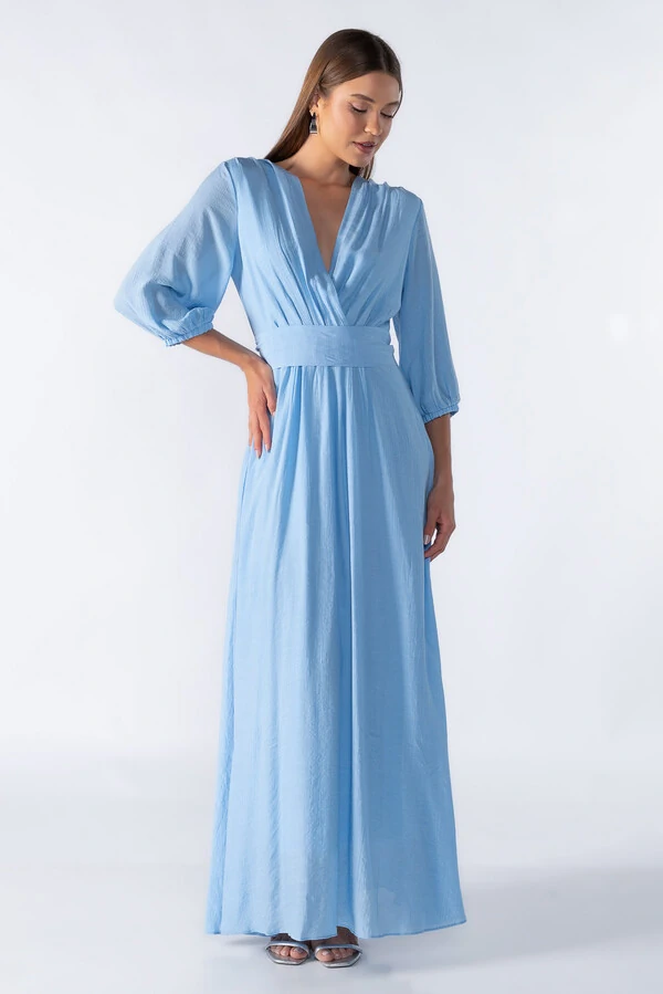 Vestido longo com decote em v