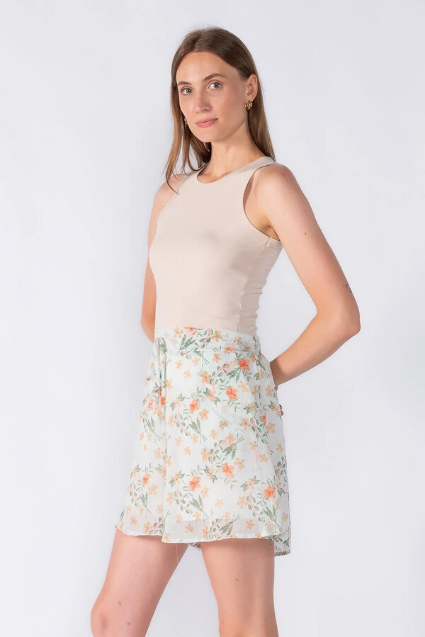 Shorts chiffon estampado com bolsos