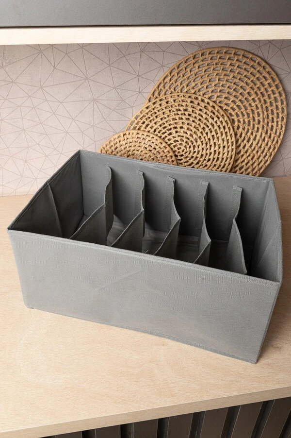 Caixa organizadora aberta 6 divisorias