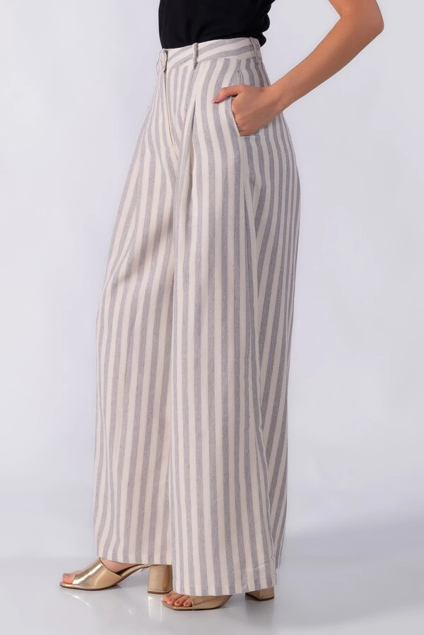 Calça pantalona ampla linho listrada