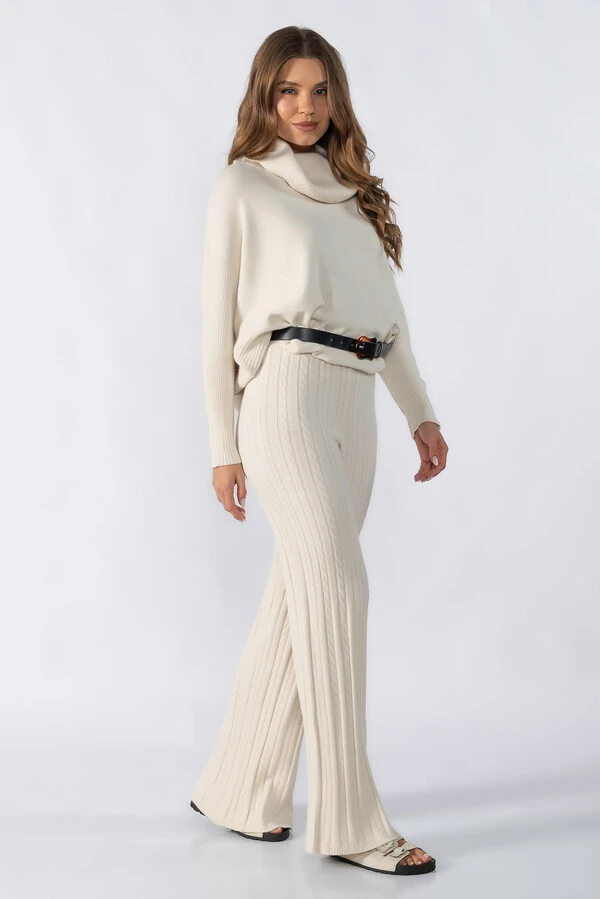 Calça tricot texturizada